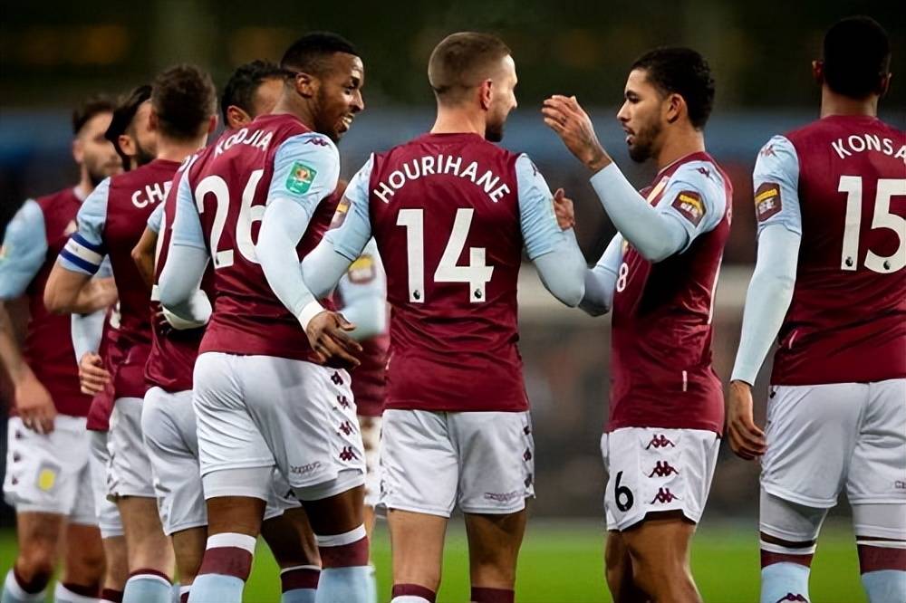 于汉超退役后加入申花教练组，毛剑卿：这是对球员最大的褒奖（于汉超退役转投申花教练组，毛剑卿称这是对球员的最高褒奖）