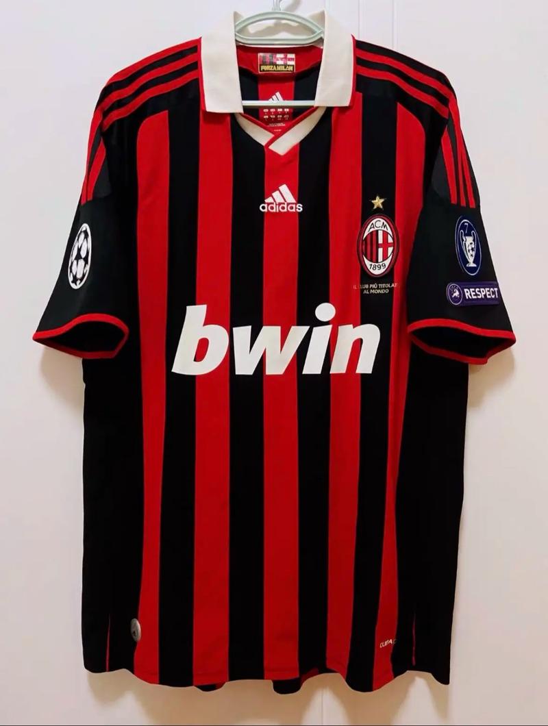 夺冠大热直接对话，阿森纳、拜仁位列欧冠夺冠赔率榜前二（欧冠夺冠热门正面交锋：阿森纳与拜仁包揽赔率前二）