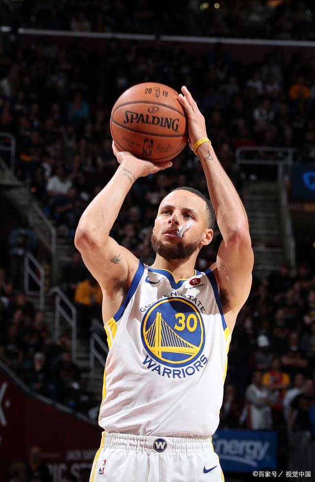 亚精英第六轮最后两场比赛已经结束，申花客场0-1不敌广岛三箭，FC首尔1-1战平墨尔本城。（亚精英第六轮收官战落幕：申花客场0-1负广岛三箭，FC首尔1-1平墨尔本城）