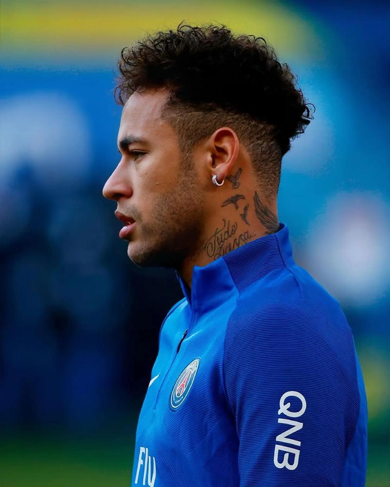 亚特兰大4-0十人热那亚晋级意杯8强，吉姆西蒂、德容恩破门（意大利杯：亚特兰大4-0击败十人热那亚闯入八强，吉姆西蒂、德容恩建功）