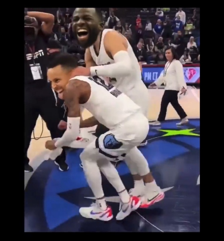 签约仪式📸 ​（签约瞬间📸）