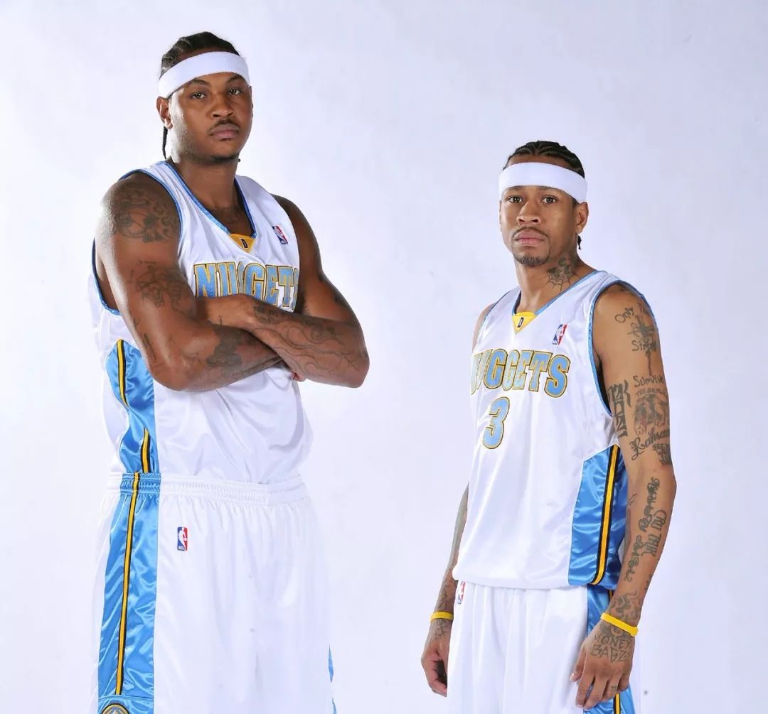 14场1球，斯基拉：米兰不满意恩昆库的表现，正考虑将他出售（14场仅进1球，斯基拉称米兰不满恩昆库表现，正酝酿将其出售）