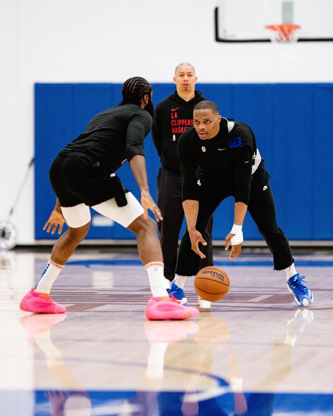 古德温开赛连续3场砍下20+，得分&助攻均为队内最高（古德温开季连砍三场20+，得分与助攻双项领跑全队）