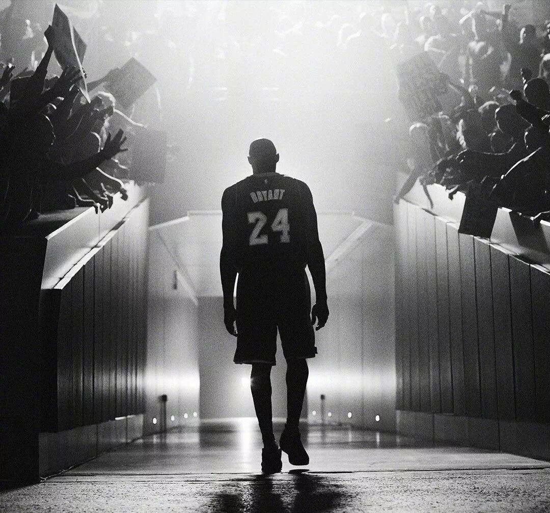 篮球湖人官宣老将复出，防守端迎来补强（湖人官宣老将回归，防守端再添助力）