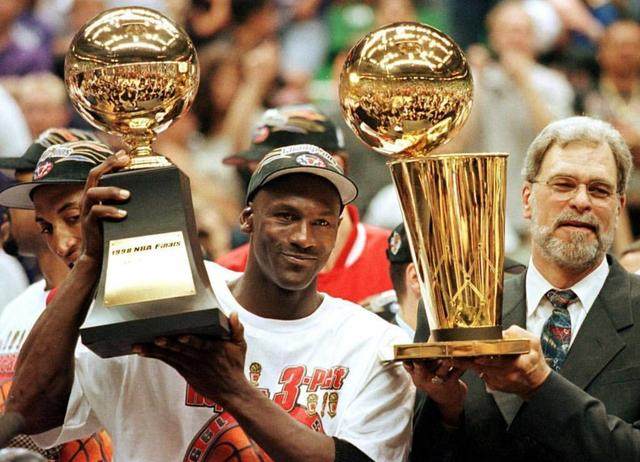 内马尔达成桑托斯150球里程碑，排名队史射手榜第11（内马尔为桑托斯攻入第150球，升至队史射手榜第11位）