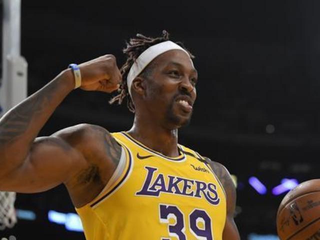 巴西记者：巴乙前锋克莱伯自由身加盟云南玉昆，签约两年（据巴西记者：巴乙前锋克莱伯自由转会云南玉昆，合同两年）