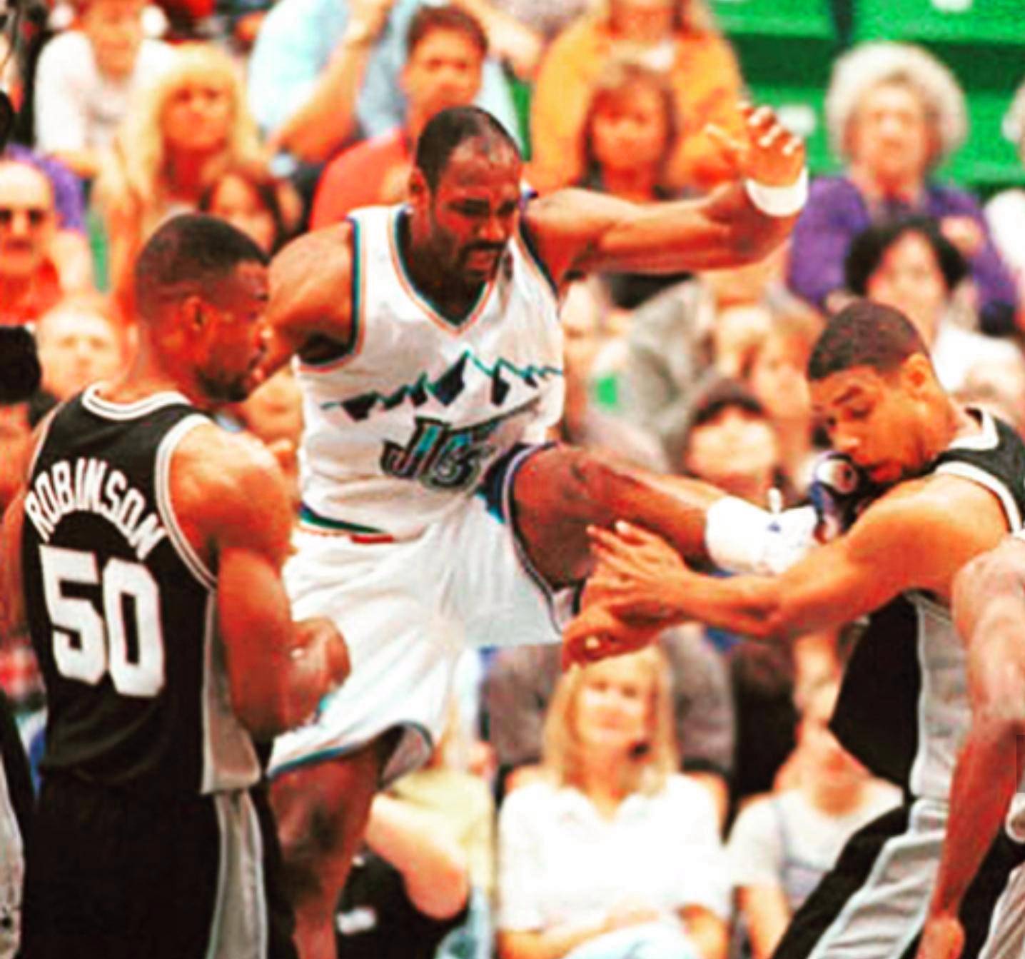 李新翔：我的第一次中超冠军；海港是冠军，连冠无人能撼动（李新翔：首夺中超桂冠，海港连冠地位难以撼动）